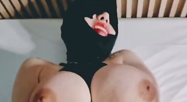 Strikingdash Contact