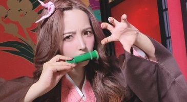 Strikingdash Contact