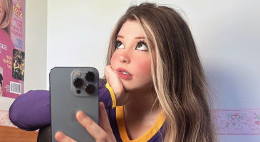 Strikingdash Contact