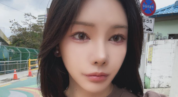 Strikingdash Contact