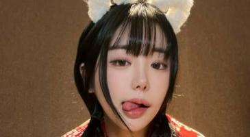 Strikingdash Contact