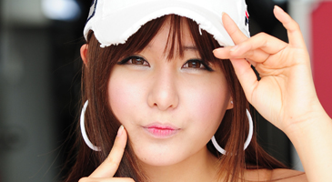 Strikingdash Contact